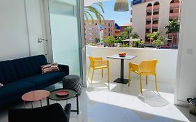 Top-Apartment Near Yumbo